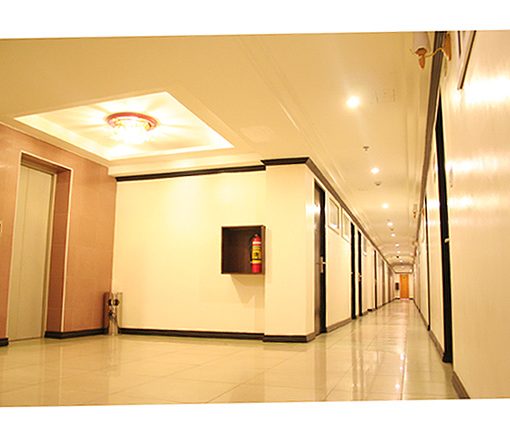 La Guardia Hotel