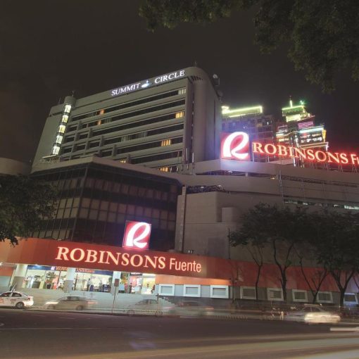 Summit Circle Hotel