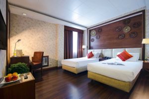 Best Western Hotel La Corona Deluxe Room Twin Bed
