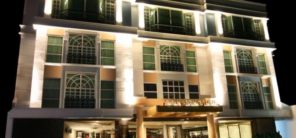 Crown Regency Hotel Makati